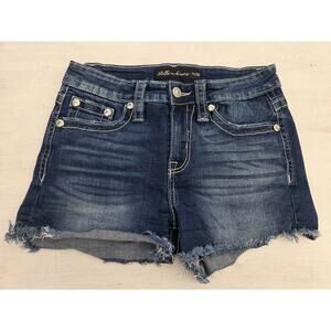 Stella in dreams Mid-rise Jean Shorts Womens 11/30 Southwestern Bling Fringe